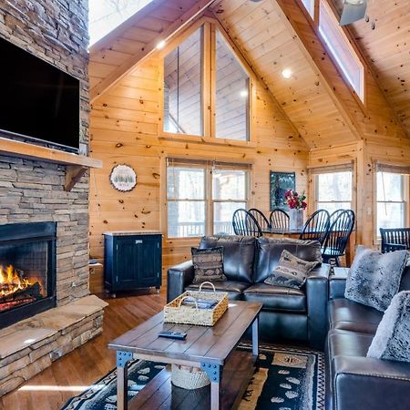 Blue Ridge Bear Bungalow المظهر الخارجي الصورة