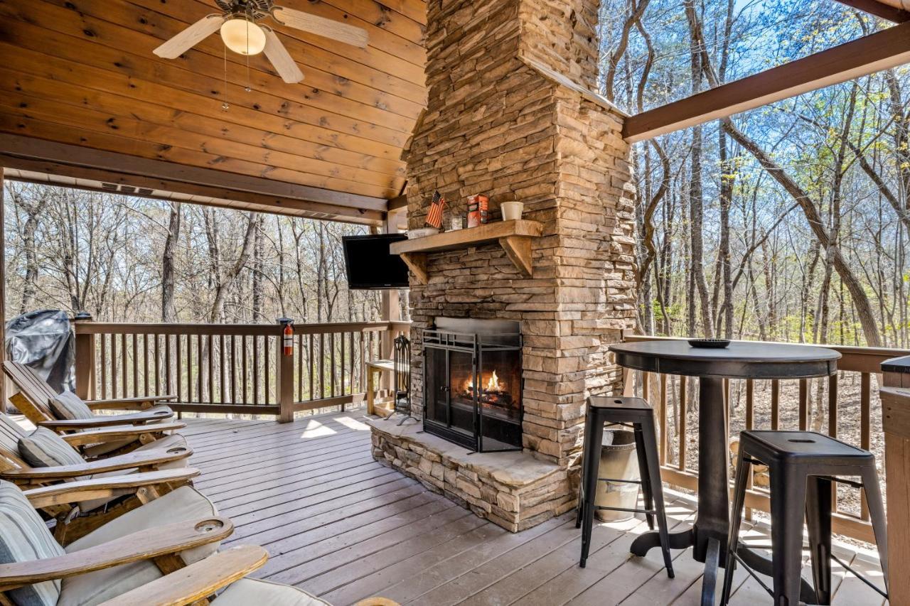 Blue Ridge Bear Bungalow المظهر الخارجي الصورة