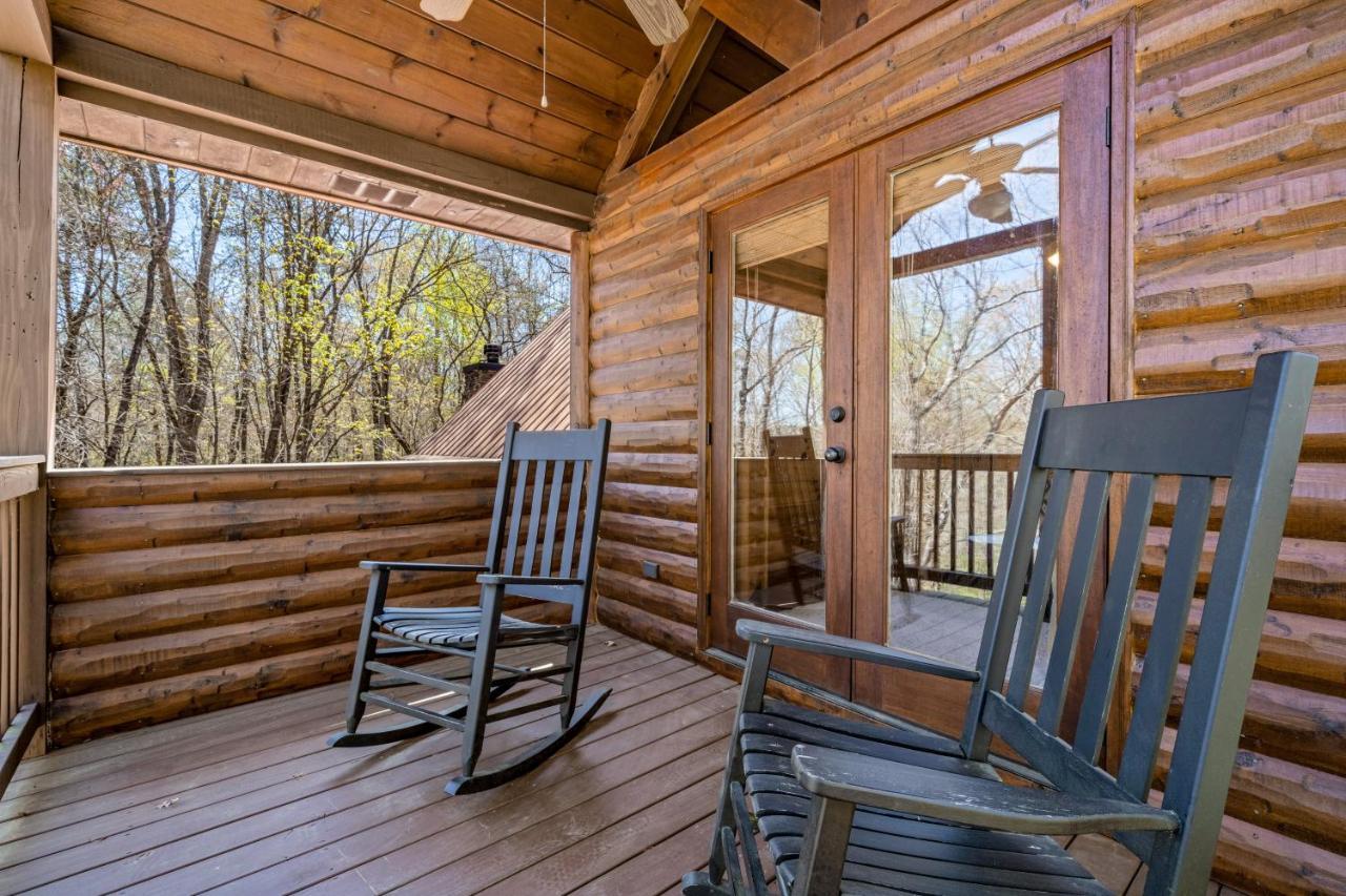 Blue Ridge Bear Bungalow المظهر الخارجي الصورة