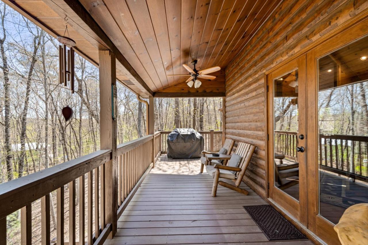 Blue Ridge Bear Bungalow المظهر الخارجي الصورة